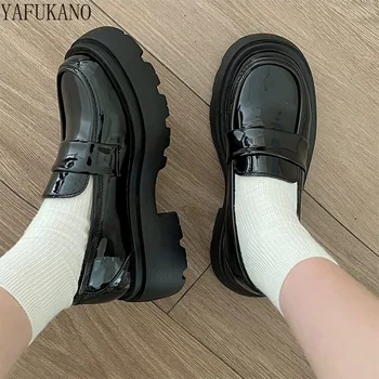 Черная кожаная обувь в британском стиле, Женские Лоферы на платформе и блочном каблуке, японские туфли-лодочки в стиле ретро на толстой подошве, увеличивающие рост