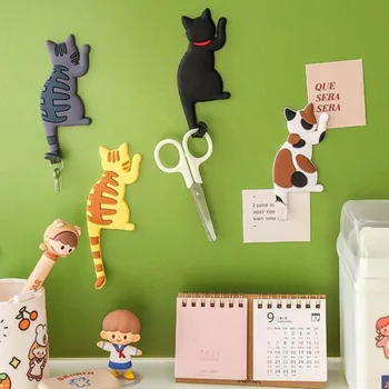 Креативный мультяшный котенок, магнитный крючок для холодильника, кошка, Рождественские украшения, случайный стиль, Манга, Аниме, Милый мини-мультфильм, День рождения