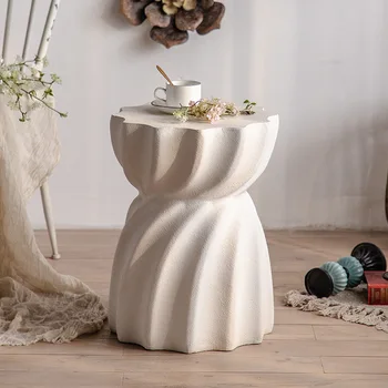 Приставной столик Nordic Light Luxury Home в креативном семейном кремовом стиле, маленький журнальный столик, журнальные столики в кофейне, Угловой столик