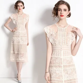 Кружевное платье с высокой талией, 2023 Женское летнее новое Винтажное Дворцовое Белое платье с цветочной вышивкой, с высокой талией.